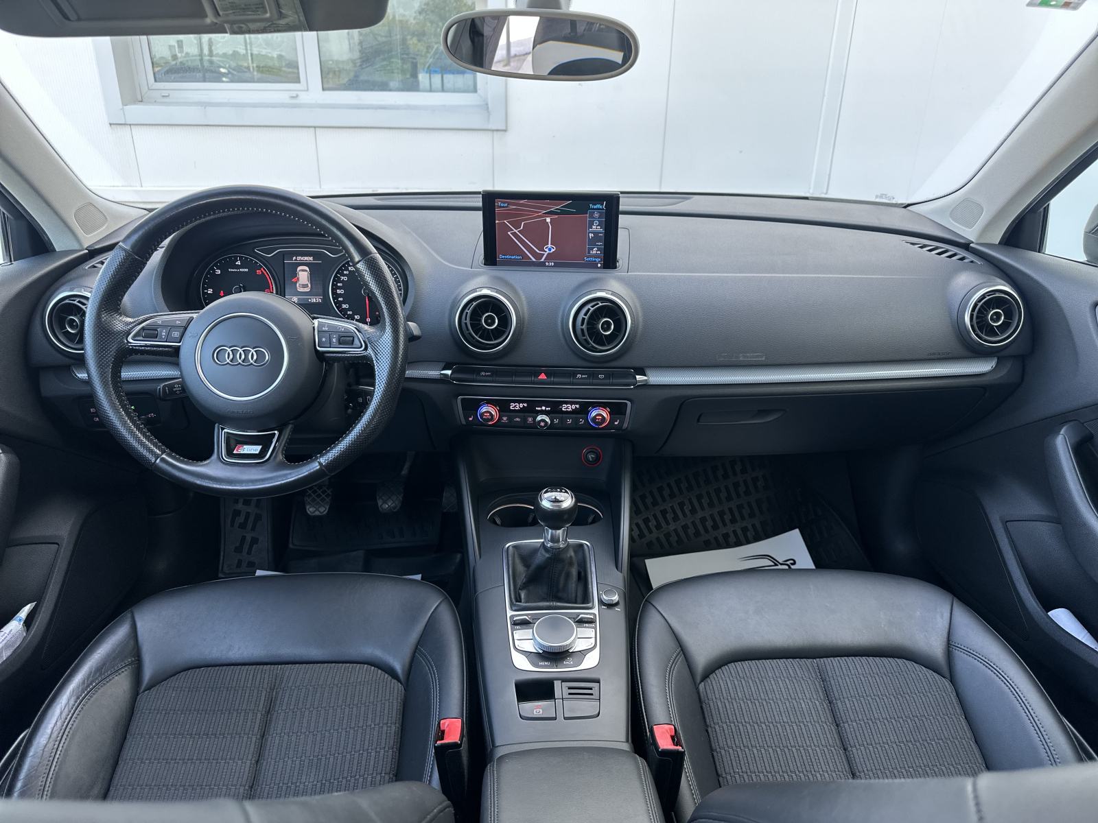 Audi A3 1,6 TDI/REG 07/27/LED/NAVI/SENZORI/TEMPOMAT/GR.SJEDALA, fotografija 13