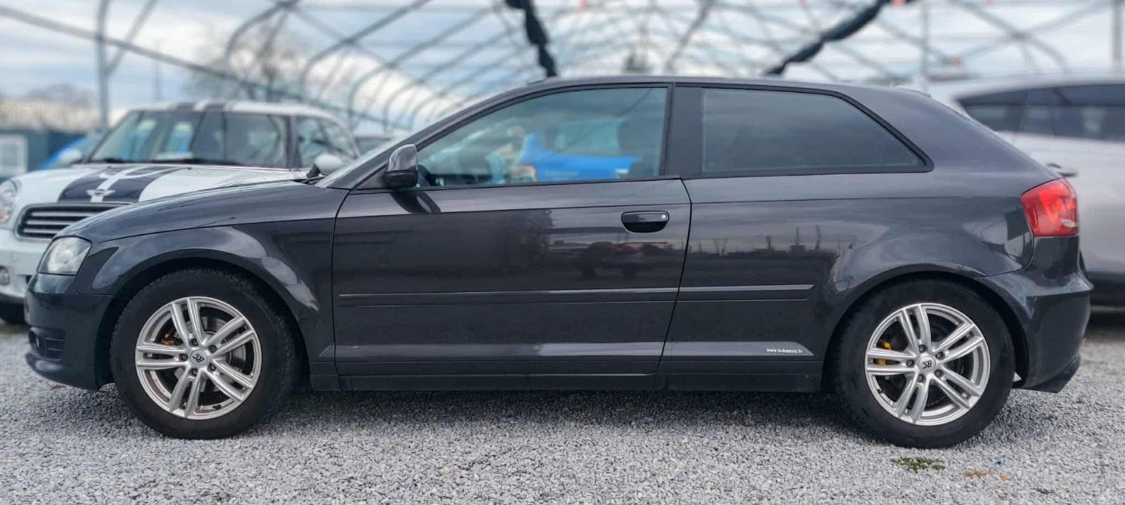 Audi A3 1,6 TDI xenon, fotografija 4