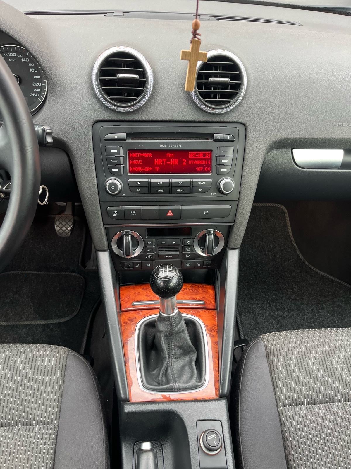 Audi A3 1,6 TDI, fotografija 17