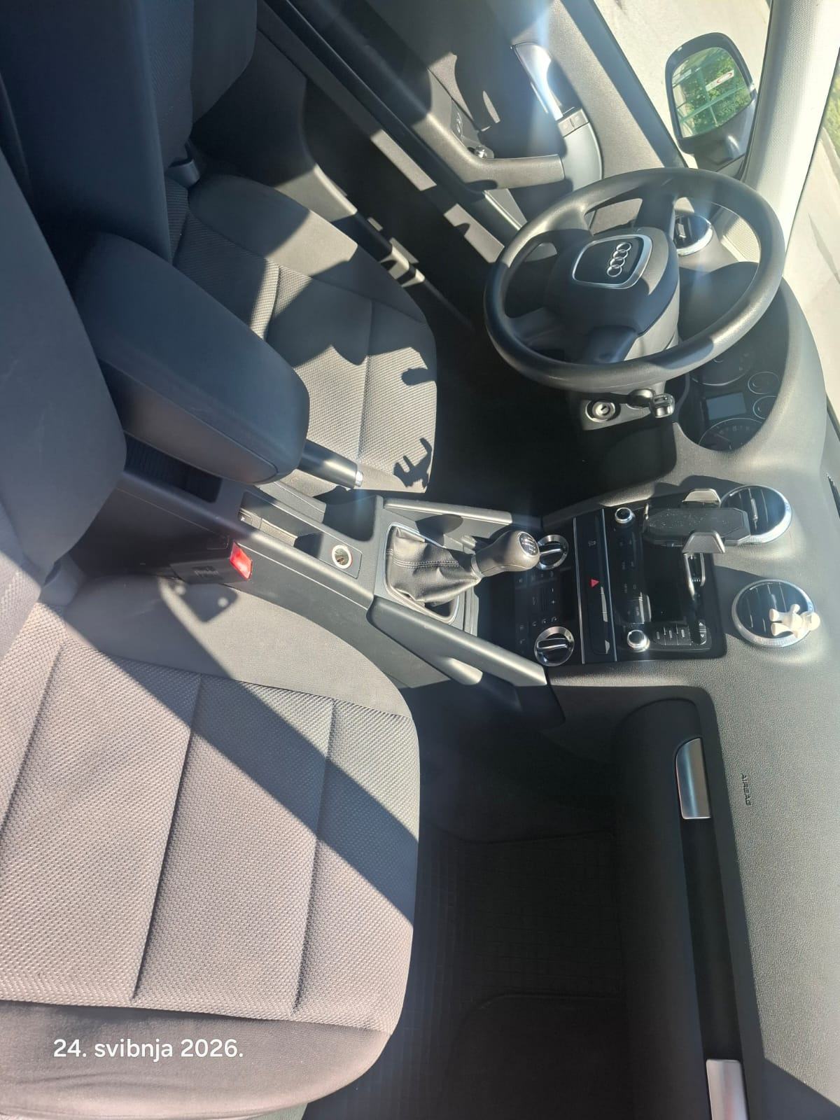 Audi A3 1,6 TDI, fotografija 12