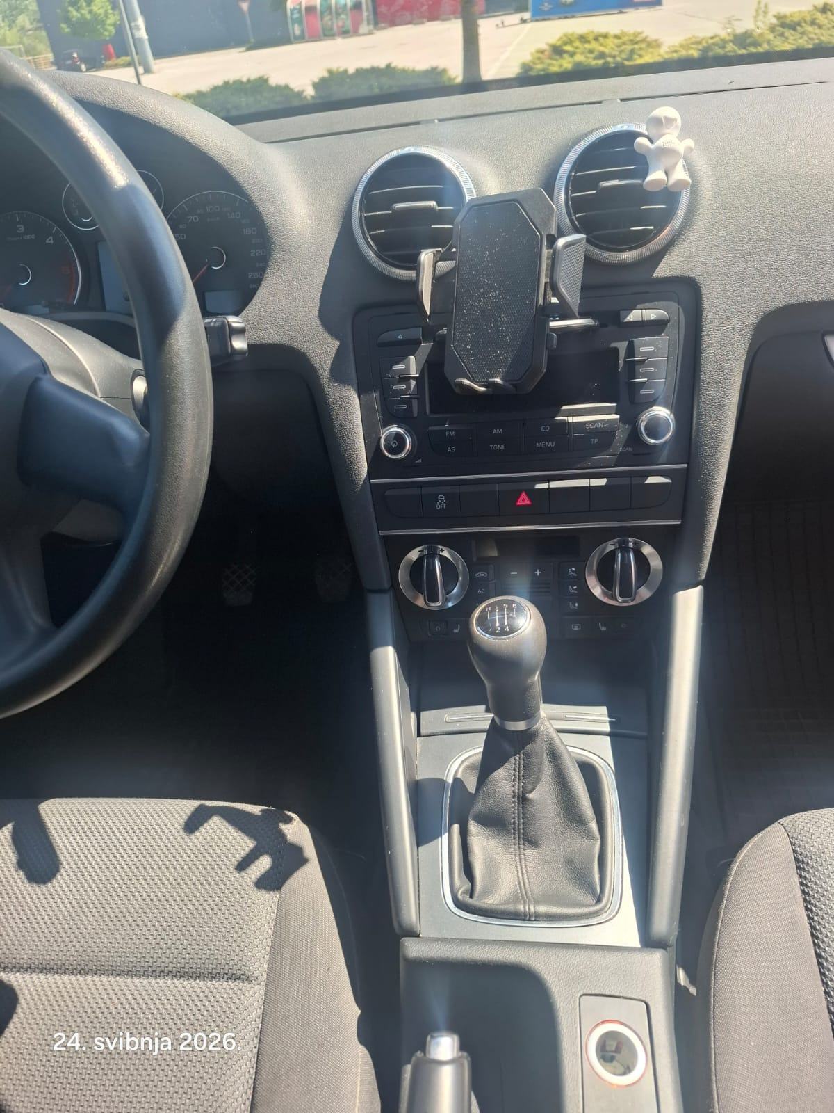 Audi A3 1,6 TDI, fotografija 11