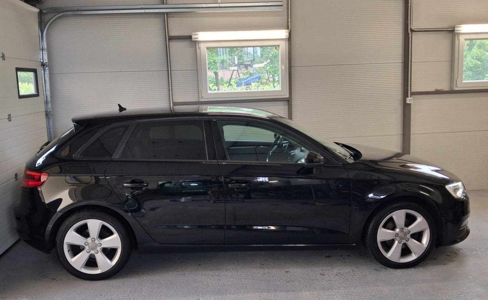 Audi A3 1,6 TDI 81kw/110 ks ambition Xenon Bixenon, pogled izvana - slika 3