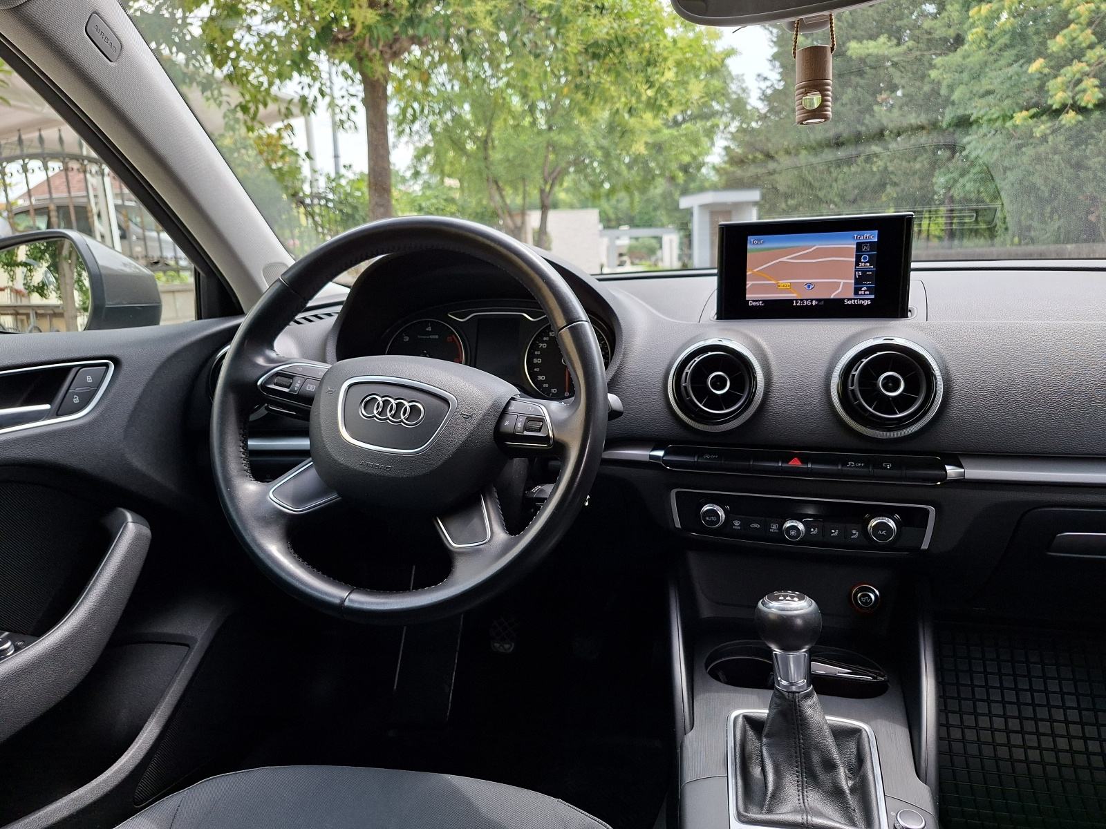 Audi A3 1,6 TDI *TOP stanje* reg 06/27, fotografija 10