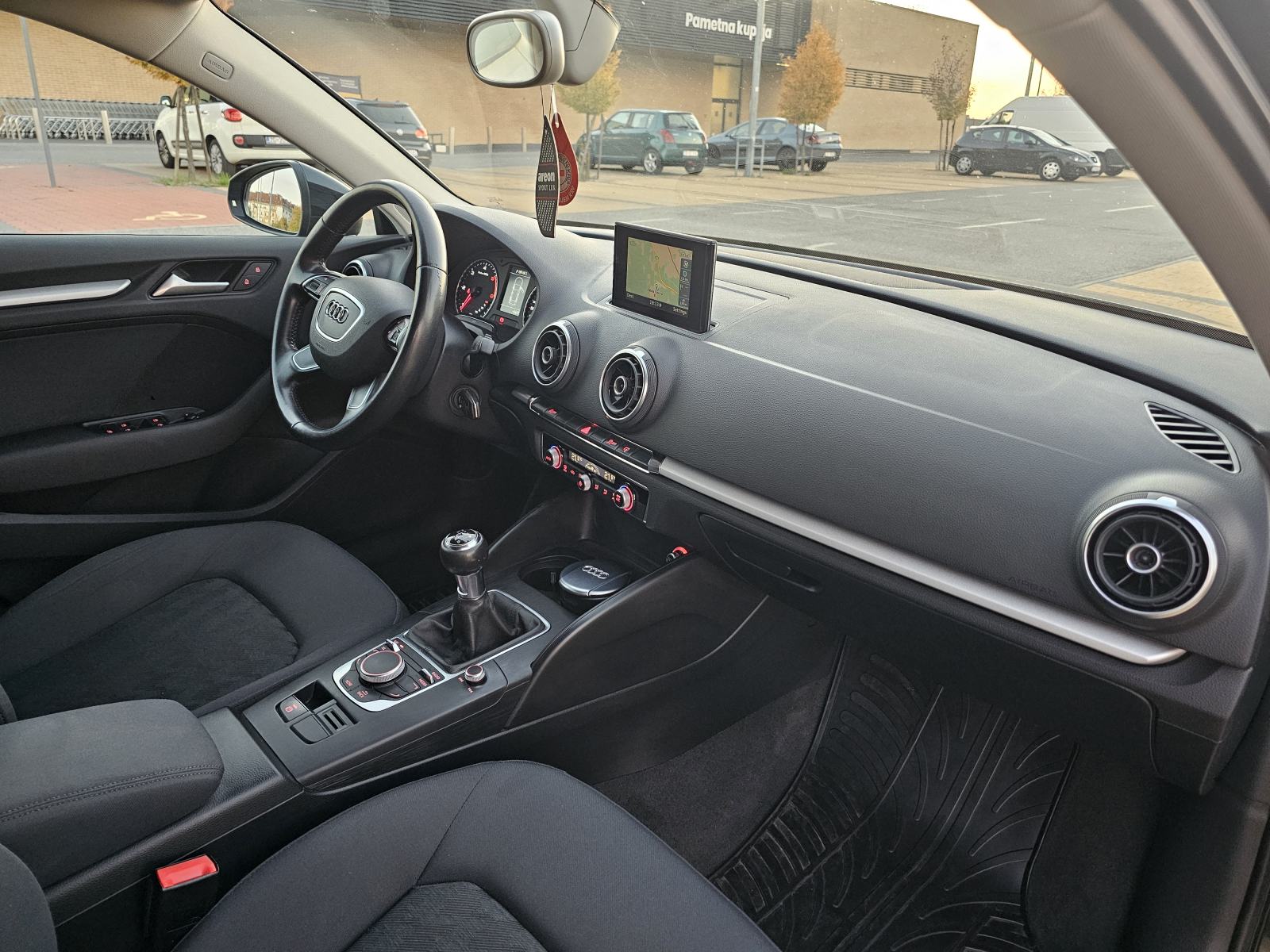 Audi A3 1,6 TDI, fotografija 14