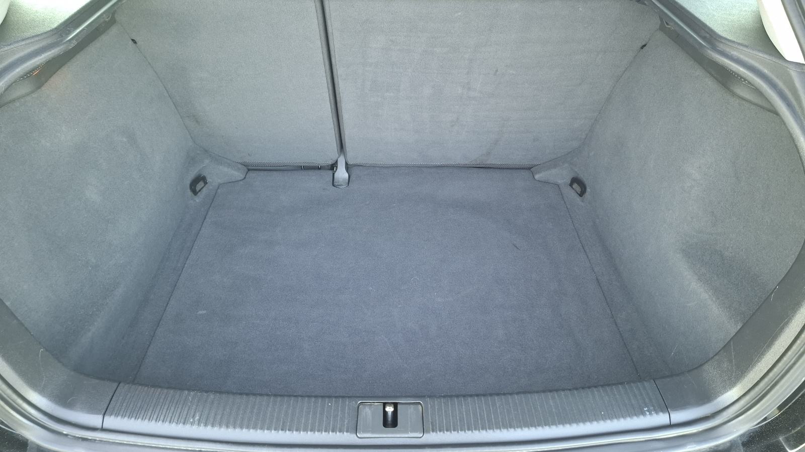 Audi A3 1,6 TDI, fotografija 12