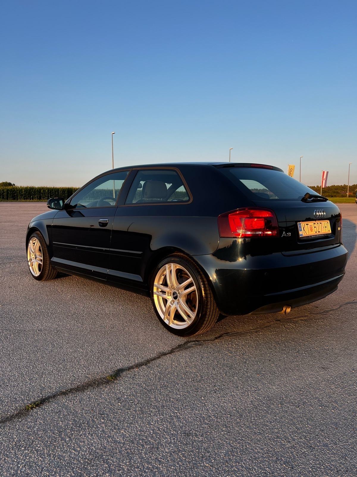 Audi A3 1,6 TDI, fotografija 7
