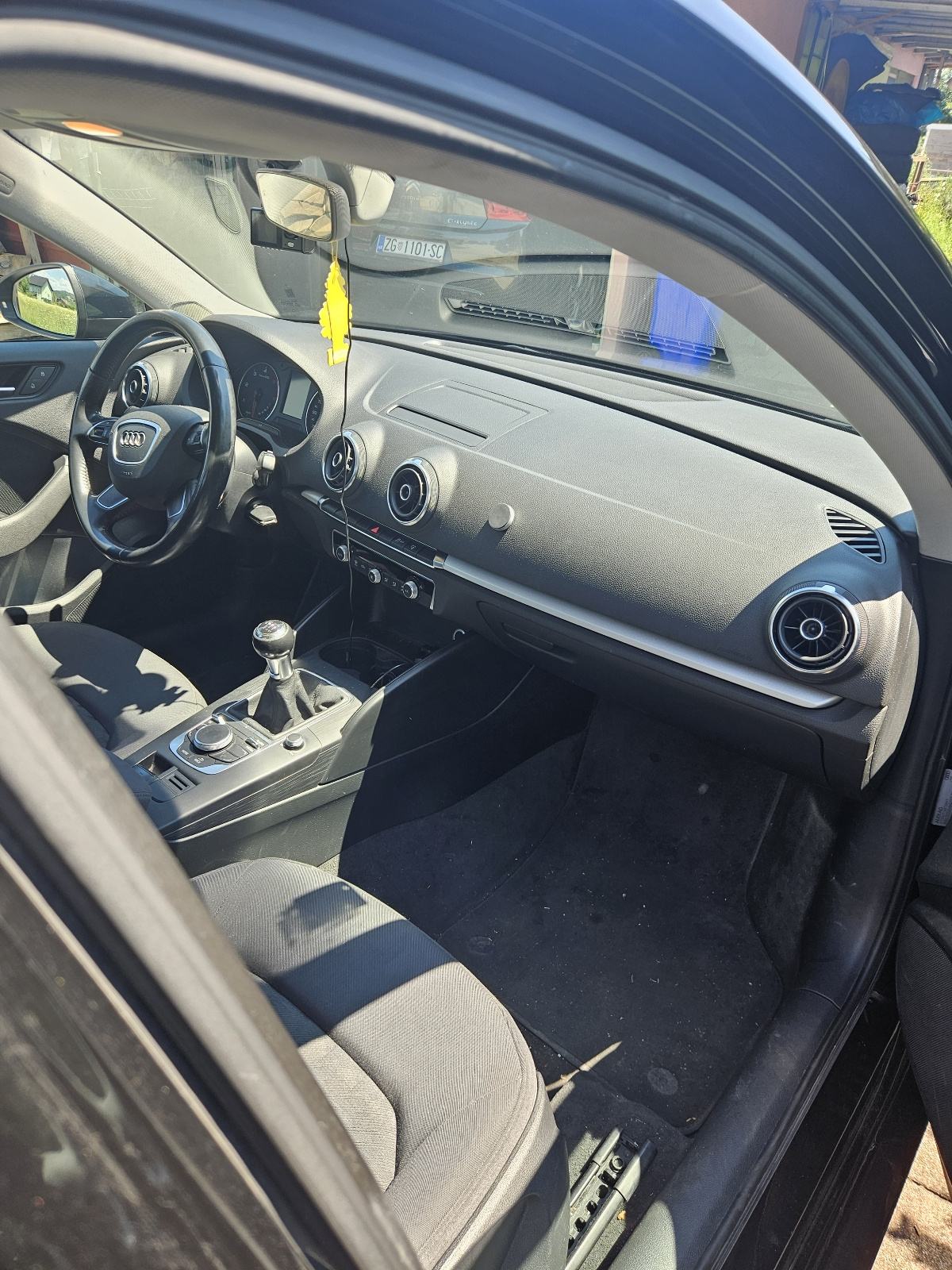 Audi A3 1,6 TDI, fotografija 6
