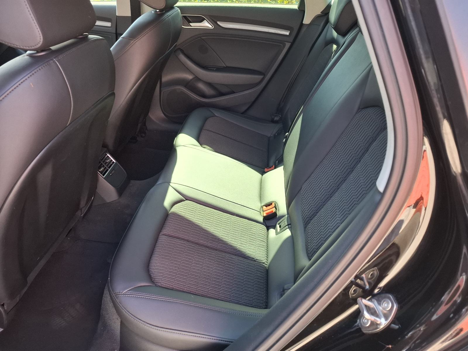 Audi A3 1,6 TDI, fotografija 12