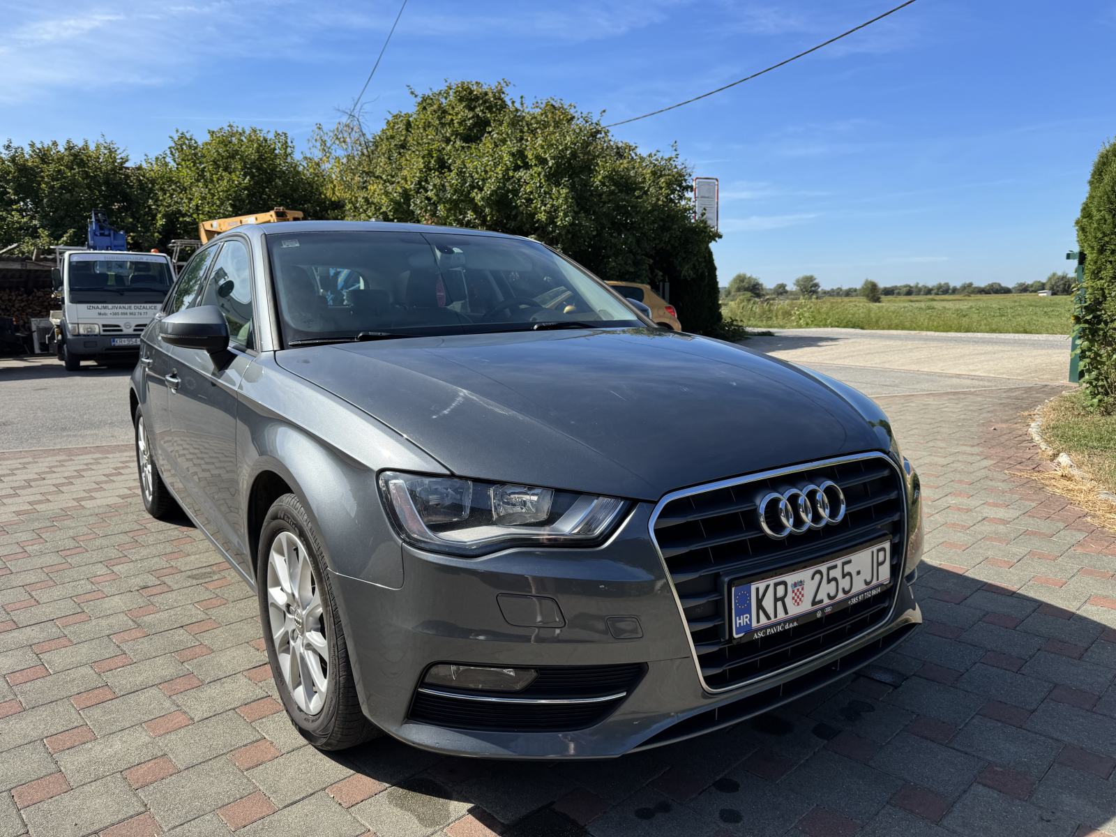 Audi A3 1,6 TDI, fotografija 1