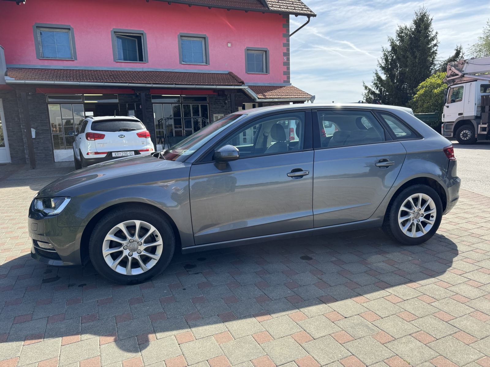 Audi A3 1,6 TDI, fotografija 4