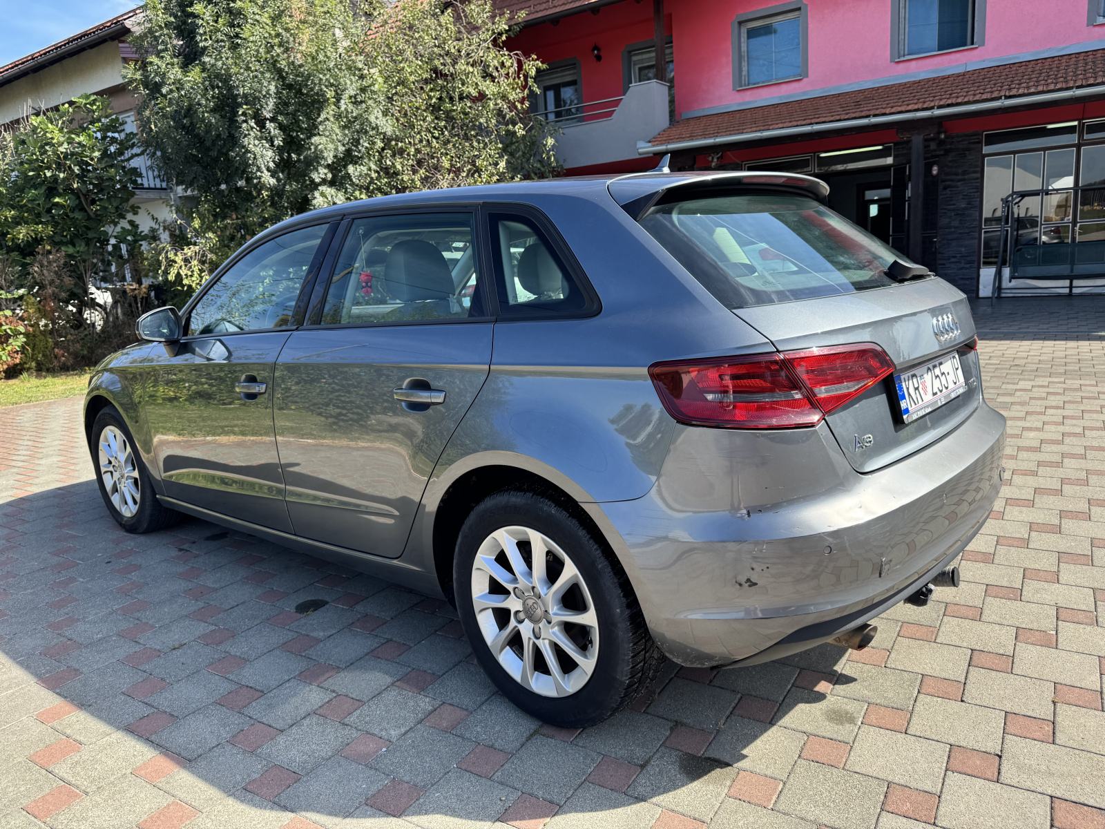 Audi A3 1,6 TDI, fotografija 6