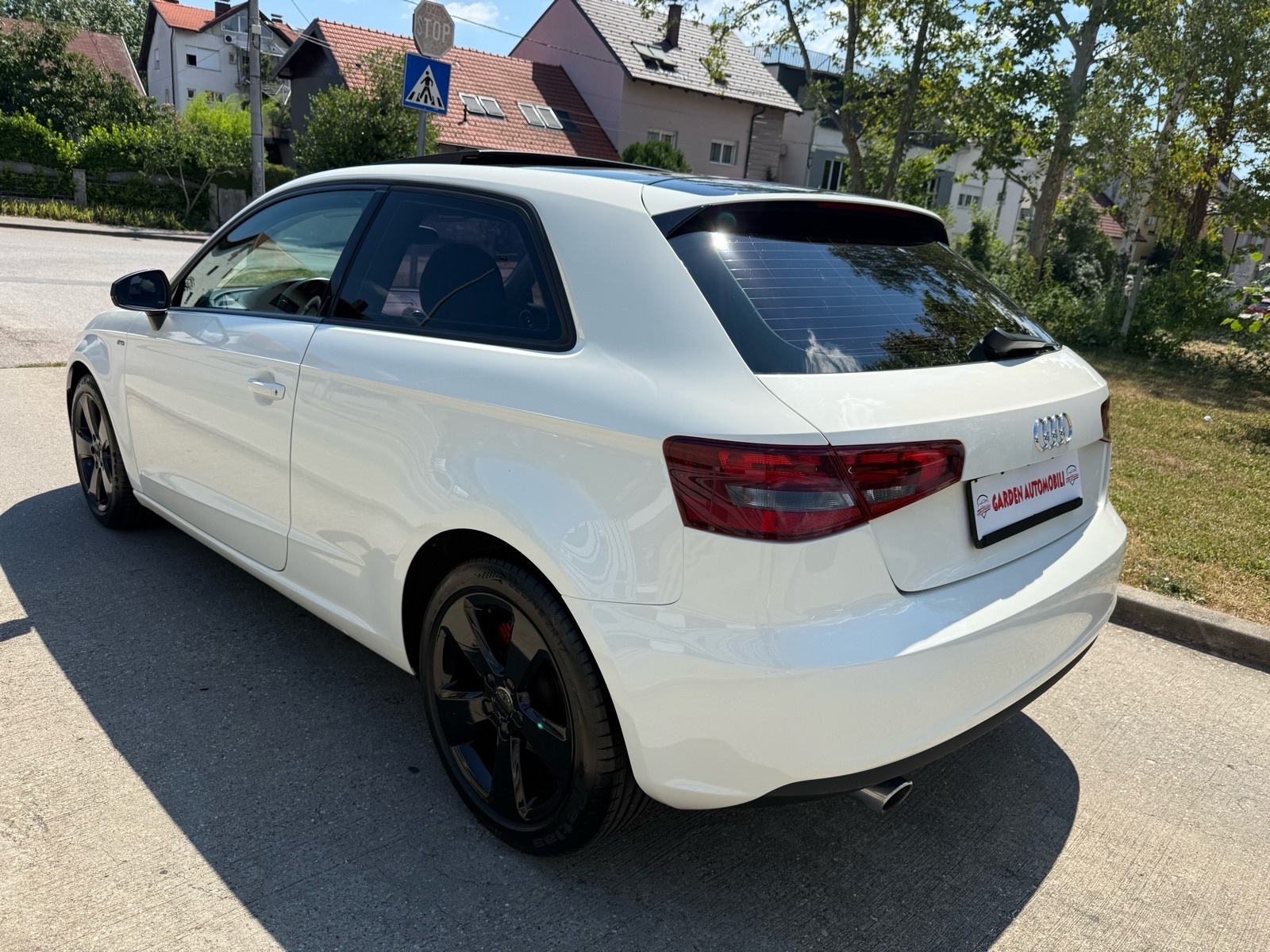 Audi A3 1,6 TDI Sport*PANORAMA*ALU 17*REG 03/27, fotografija 6