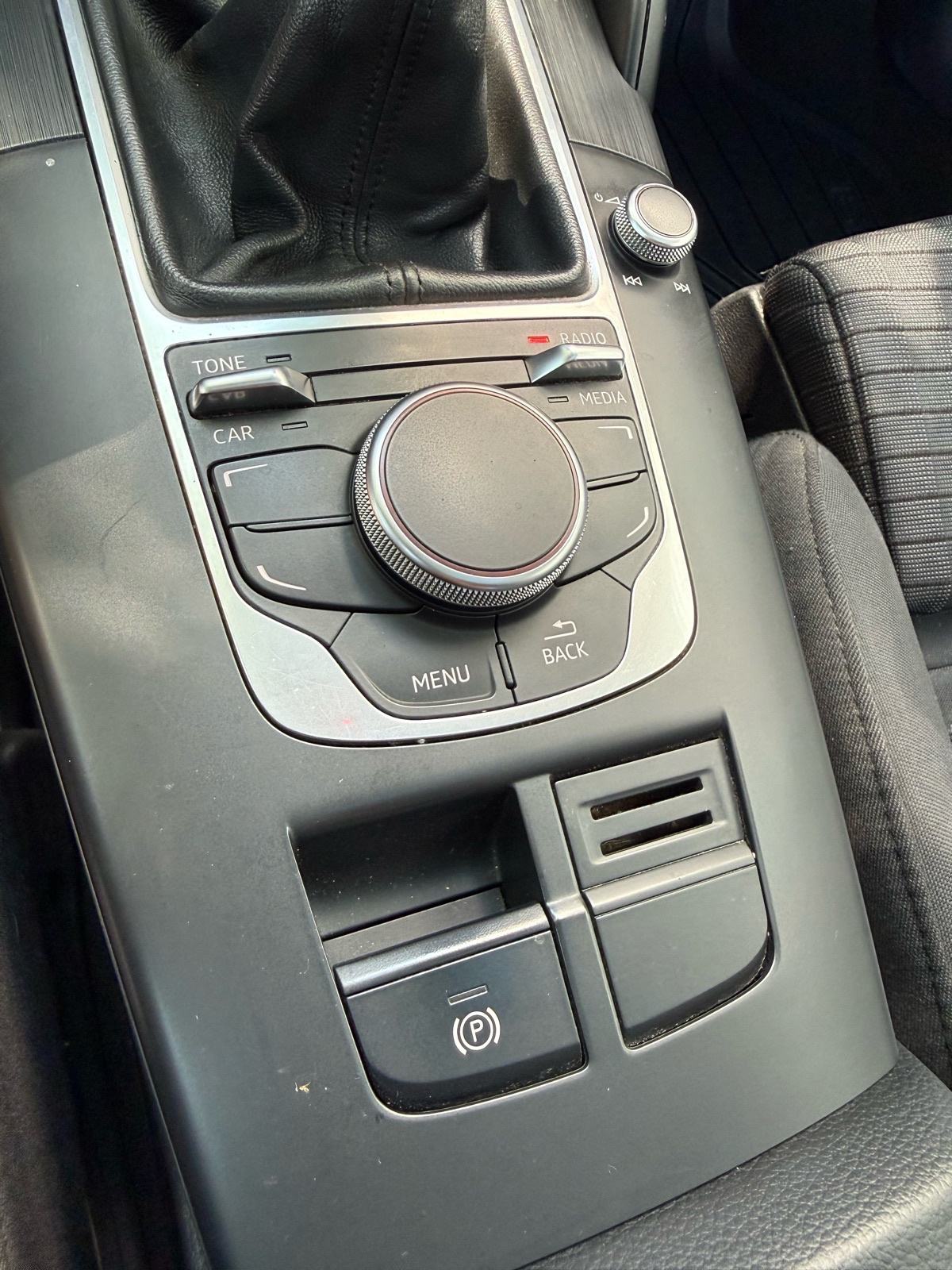 Audi A3 1,6 TDI Sport*PANORAMA*ALU 17*REG 03/27, fotografija 14