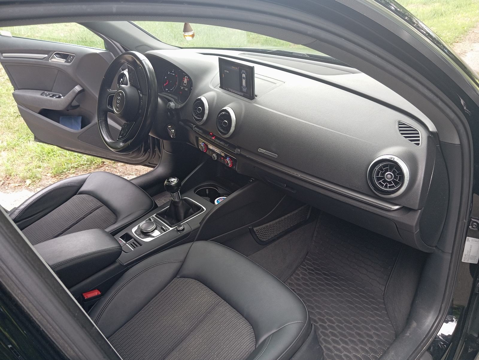 Audi A3 1,6 TDI Sportback, fotografija 13