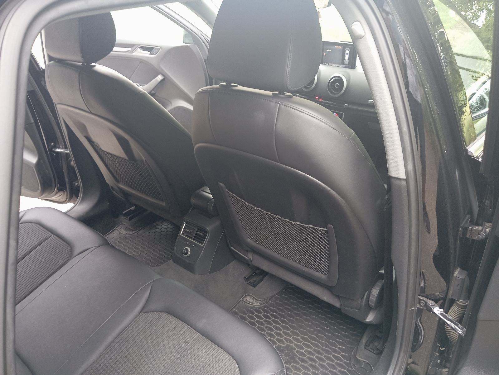 Audi A3 1,6 TDI Sportback, fotografija 14
