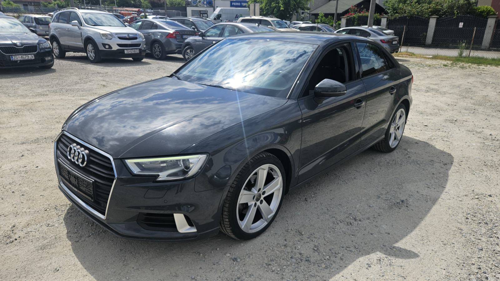 AUDI A3 limuzina 1,6 TDI Sport bixenon navi 18”, fotografija 5