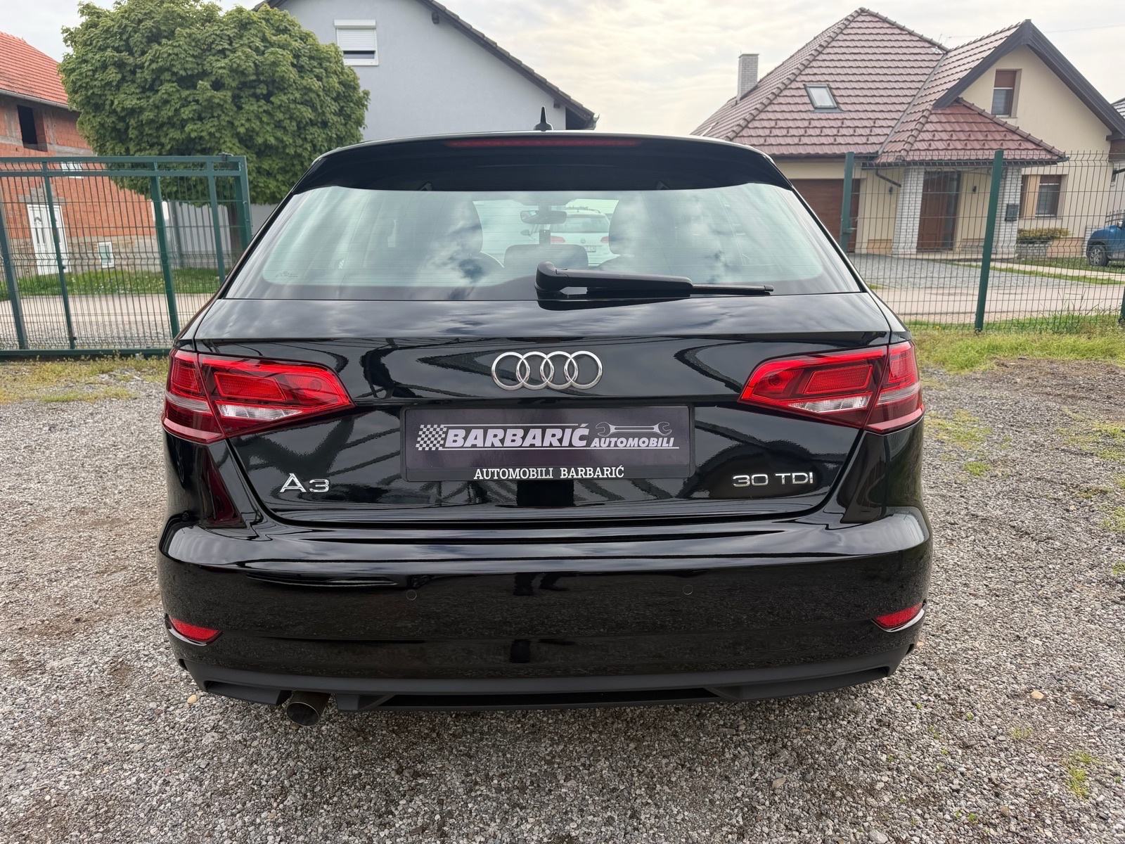 Audi A3 1,6 TDI Sportback,Led,Navigacija,82.000km,Jamstvo 12mj., fotografija 6
