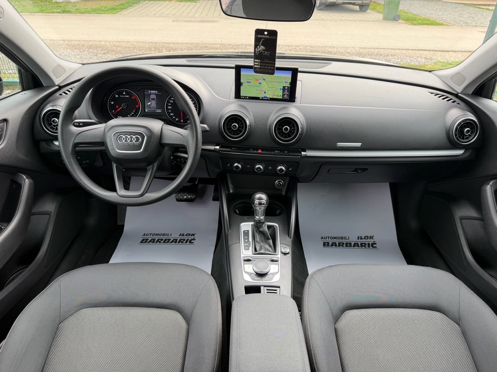Audi A3 1,6 TDI Sportback,Led,Navigacija,82.000km,Jamstvo 12mj., fotografija 12