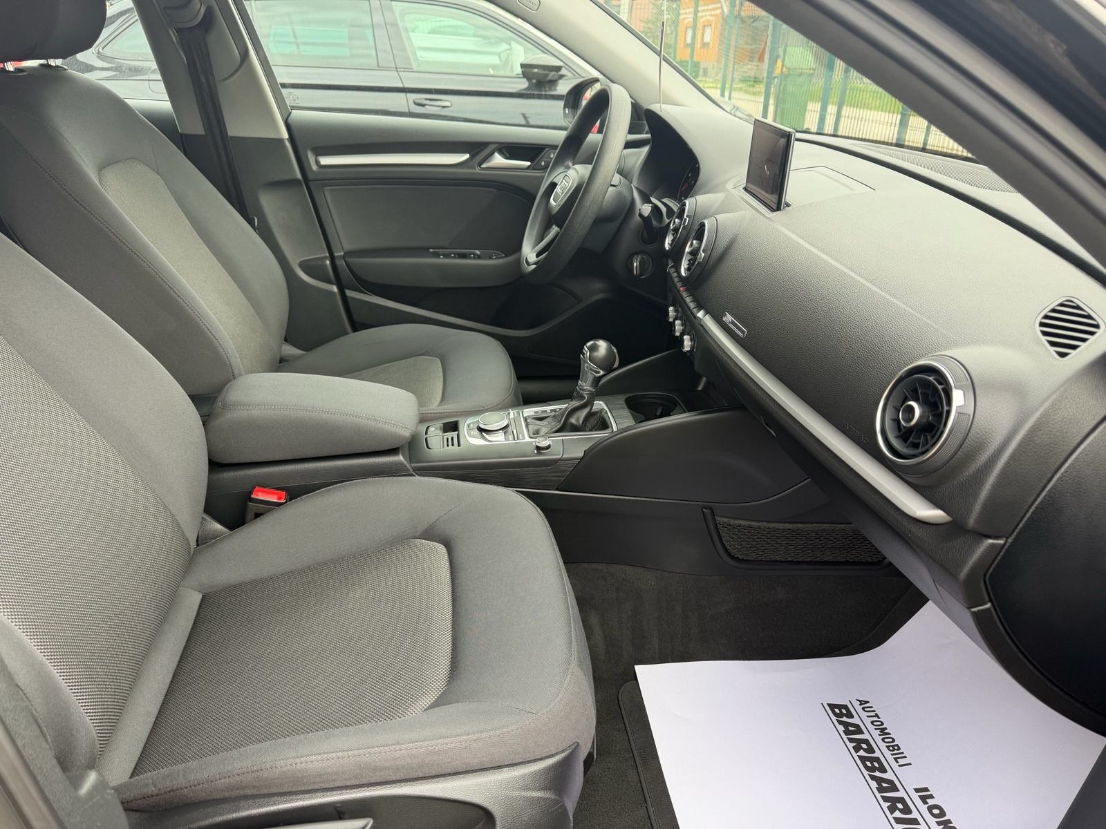Audi A3 1,6 TDI Sportback,Led,Navigacija,82.000km,Jamstvo 12mj., fotografija 19