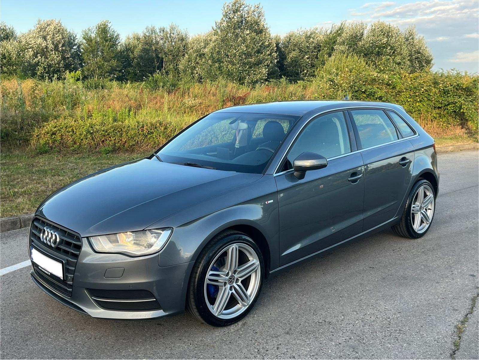 Audi A3 1,6 TDI SPORTBACK 6brzina “super stanje”, fotografija 12
