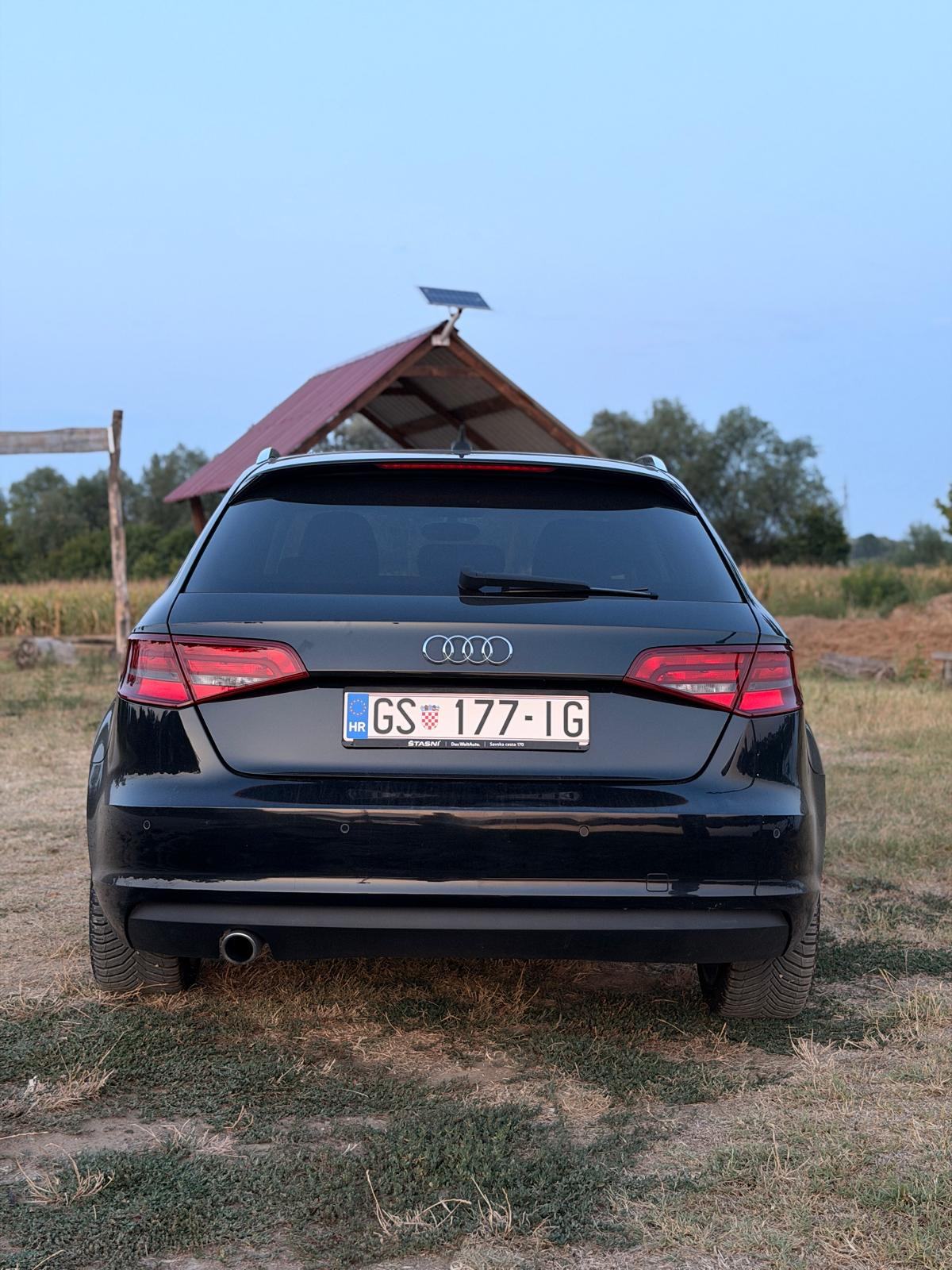 Audi A3 1,6 TDI SPORTBACK, fotografija 13