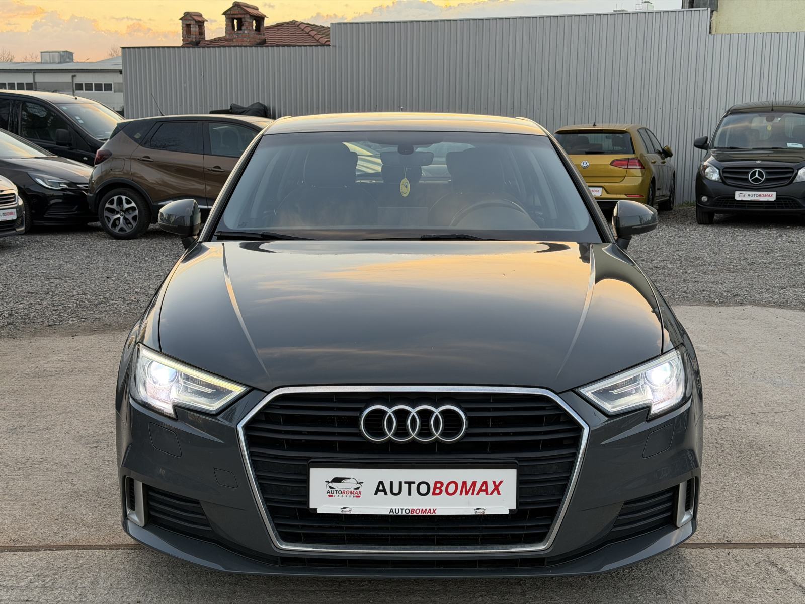 Audi A3 1,6 TDI Sportback Sport VELIKI+MALI SERVIS-BI XENON-MOD.2018, fotografija 2
