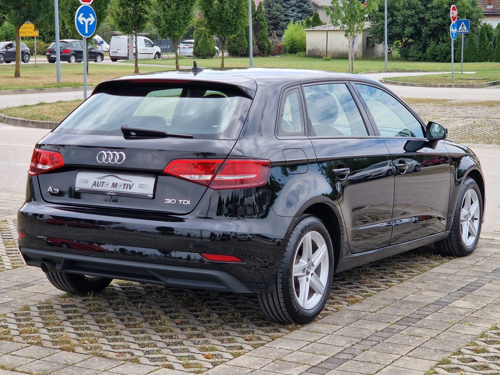 AUDI A3 1.6 TDI SPORTBACK - *VELIKI SERVIS+SERVISNA - BOGATA OPREMA*, fotografija 7