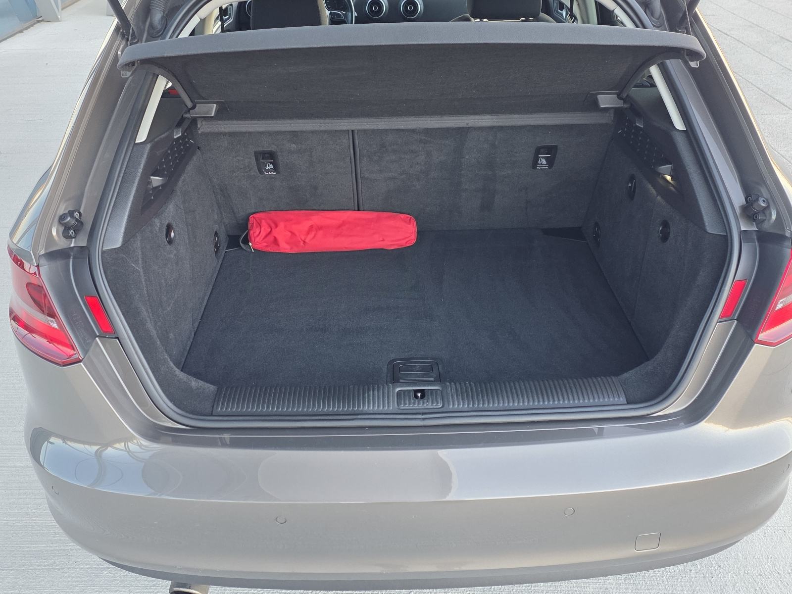 Audi A3 1,6 TDI S-tronic ALU,NAVI,PARK SENZORI, fotografija 18