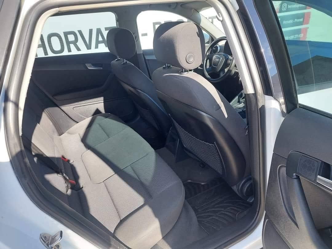 Audi A3 1,6 TDI S-tronic,atraktivan,servisiran, fotografija 12