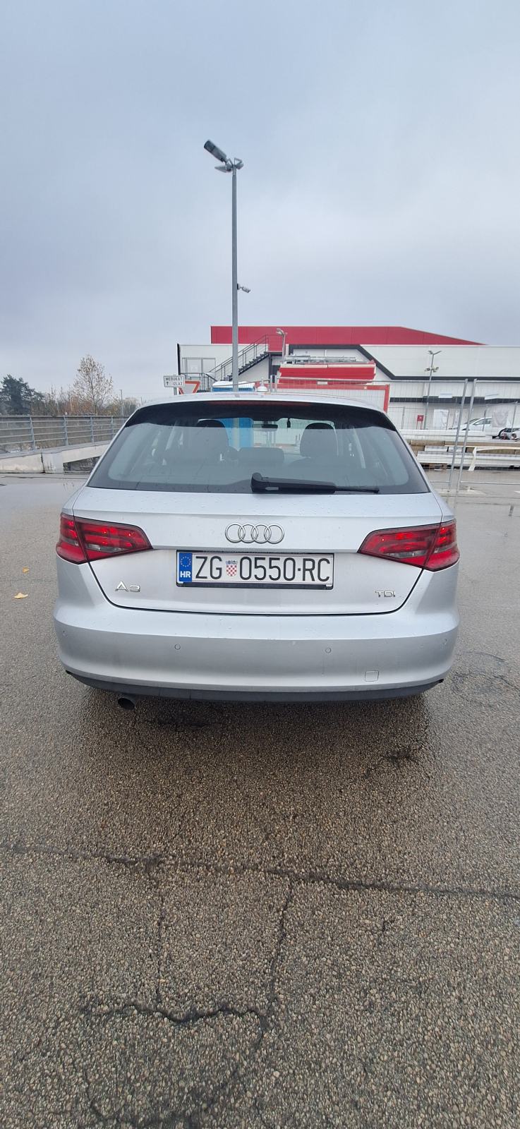 Audi A3 1,6 TDI S-tronic automatik..regan 3 /27, fotografija 6