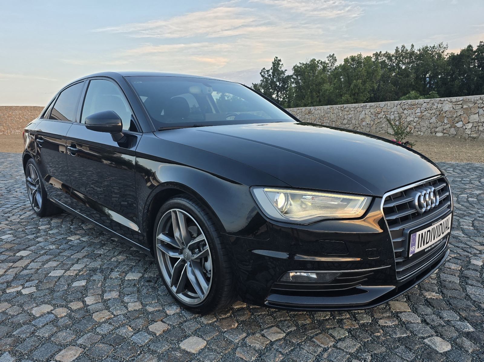 Audi A3 1,6 TDI S-tronic automatik, fotografija 2