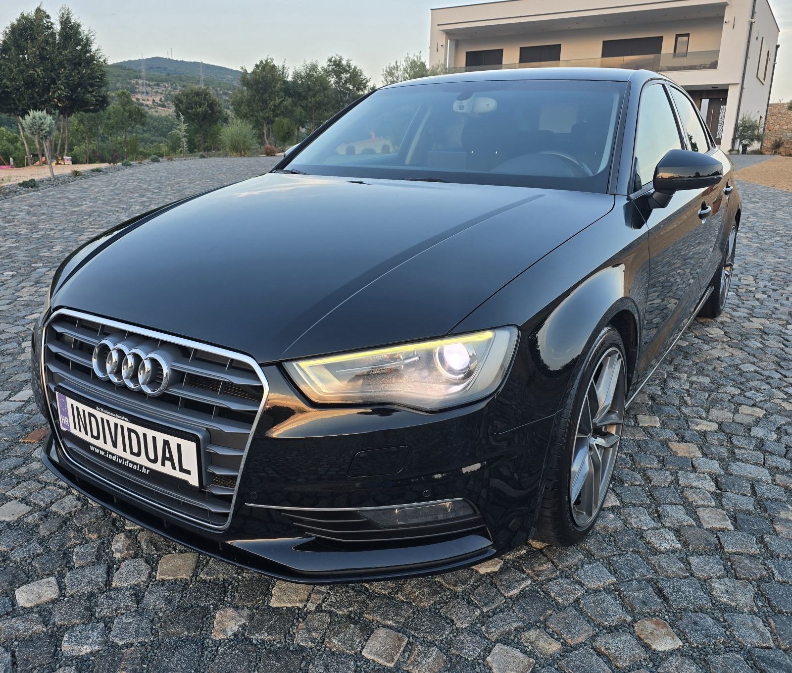 Audi A3 1,6 TDI S-tronic automatik, fotografija 3