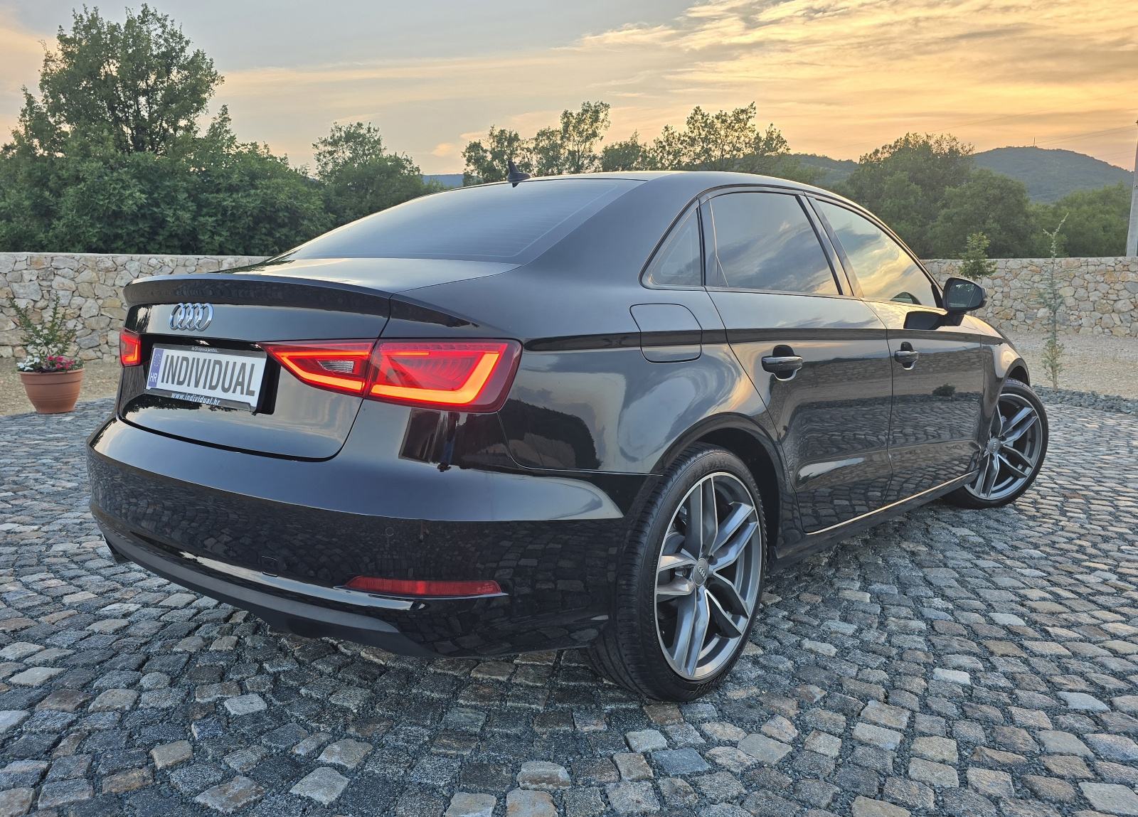 Audi A3 1,6 TDI S-tronic automatik, fotografija 6