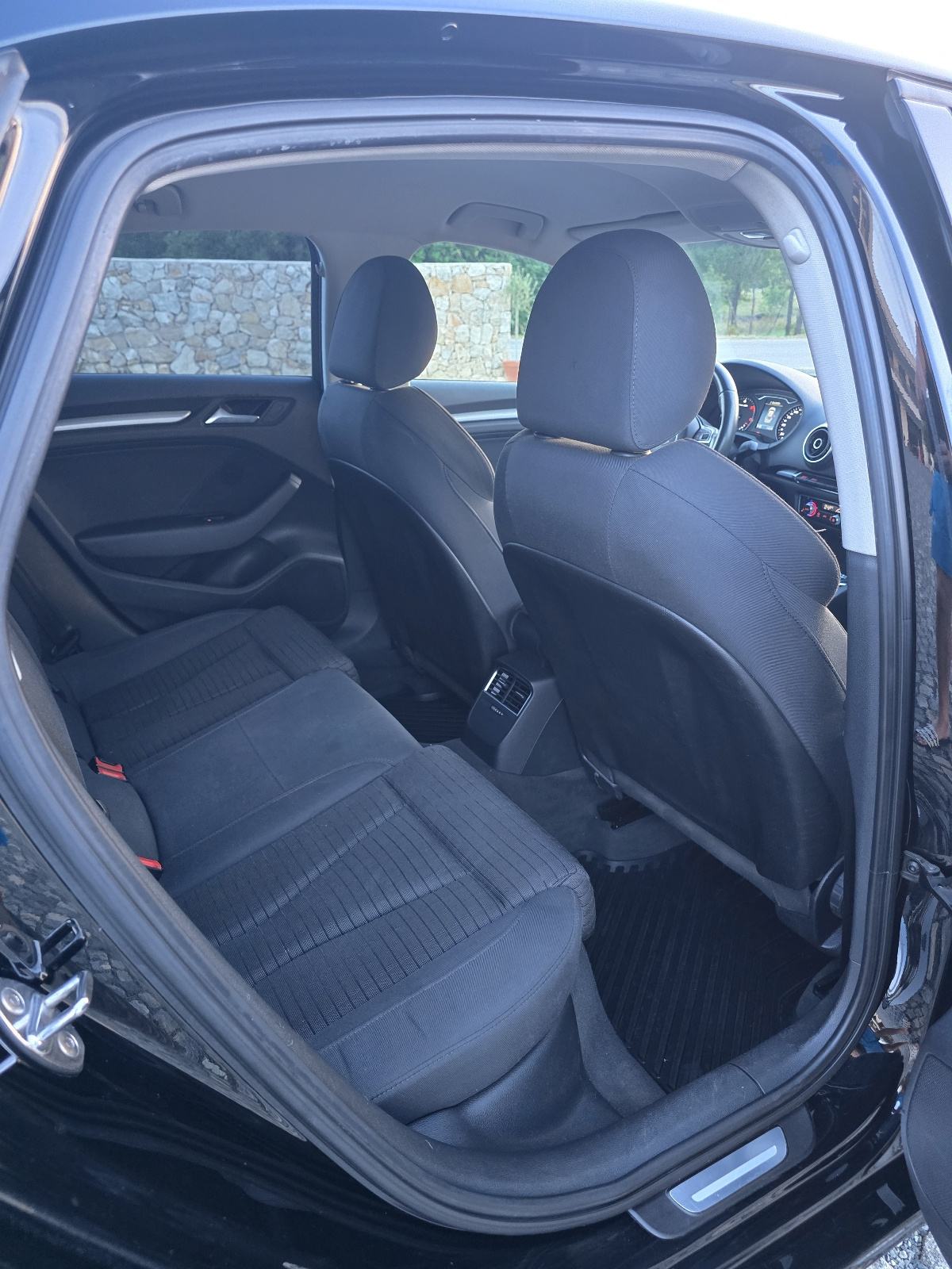 Audi A3 1,6 TDI S-tronic automatik, fotografija 16