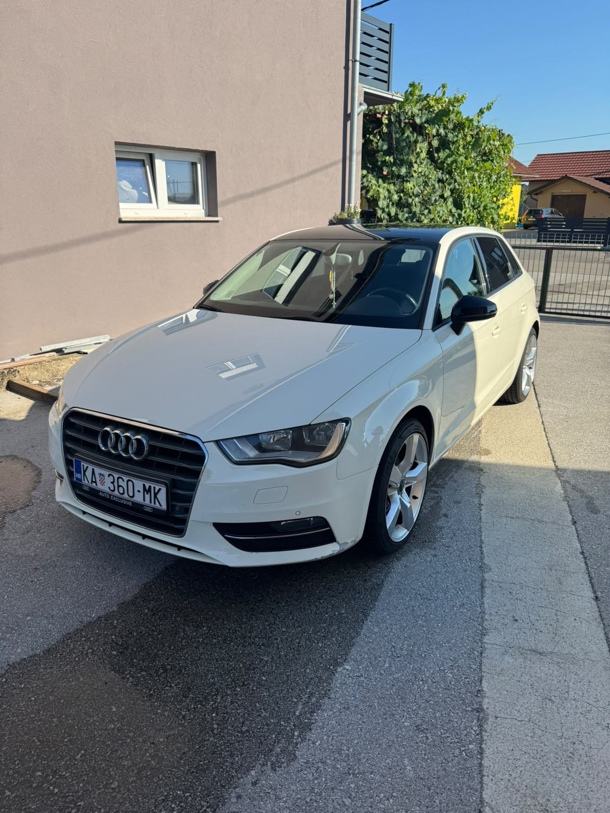 Audi A3 1,6 TDI S-tronic automatik veliki servis nove gume, pogled izvana - slika 1