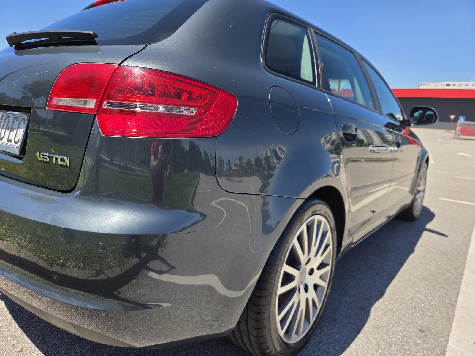 Audi A3 1,6 TDI S-tronic, fotografija 8