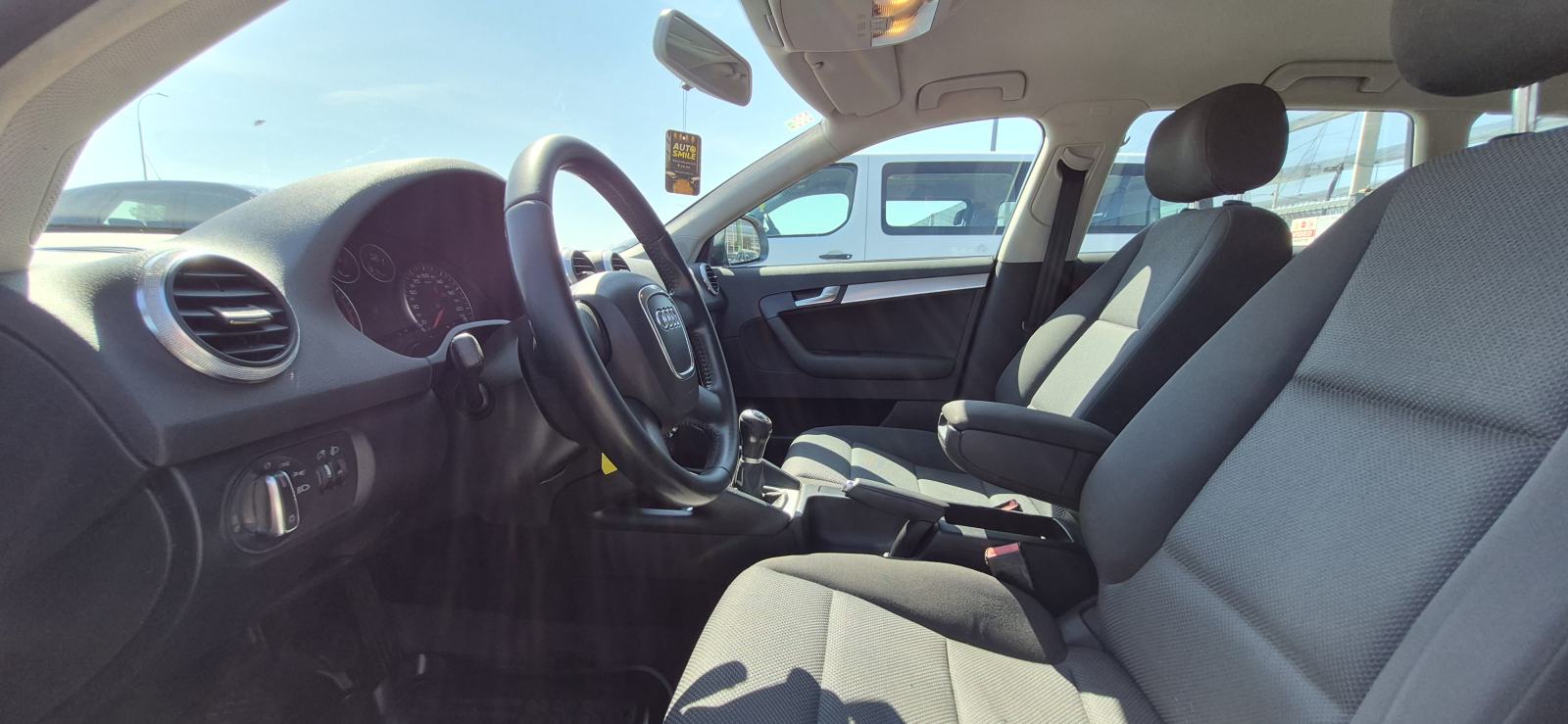 Audi A3 1,6TDI, AUT. KLIMA, GR. SJEDALA, CENT. ZAKLJUČAVANJE, ALU..., fotografija 12