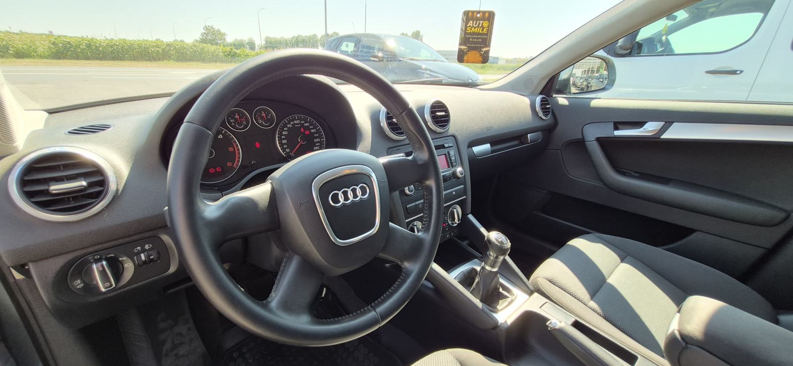 Audi A3 1,6TDI, AUT. KLIMA, GR. SJEDALA, CENT. ZAKLJUČAVANJE, ALU..., fotografija 11