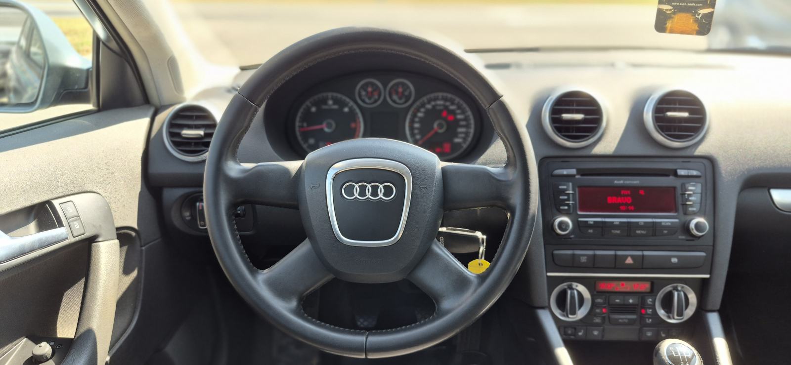 Audi A3 1,6TDI, AUT. KLIMA, GR. SJEDALA, CENT. ZAKLJUČAVANJE, ALU..., fotografija 14