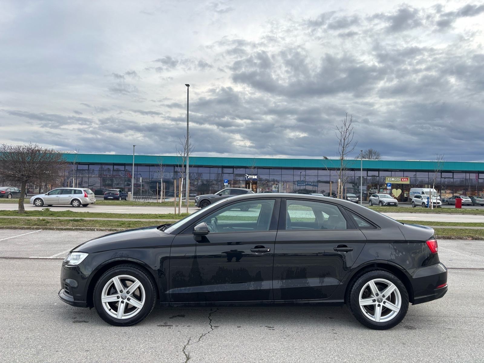 Audi A3 1.6tdi Limuzina, reg.02./2027., Veliki servis, fotografija 3