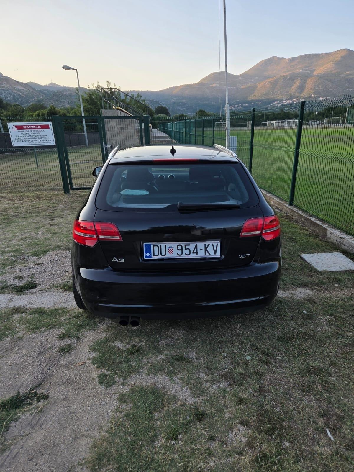 Audi A3 1,8 TFSI 3XS, fotografija 9