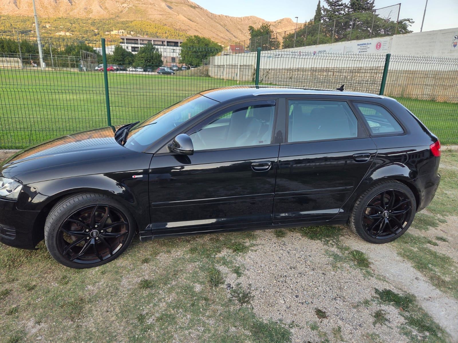 Audi A3 1,8 TFSI 3XS, fotografija 12
