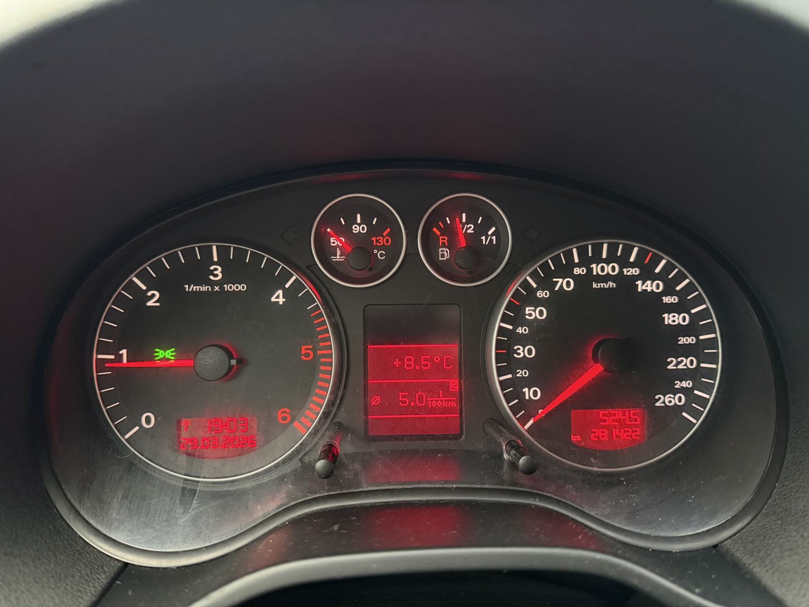 Audi A3 1.9 TDI – super stanje, mali potrošač, fotografija 4