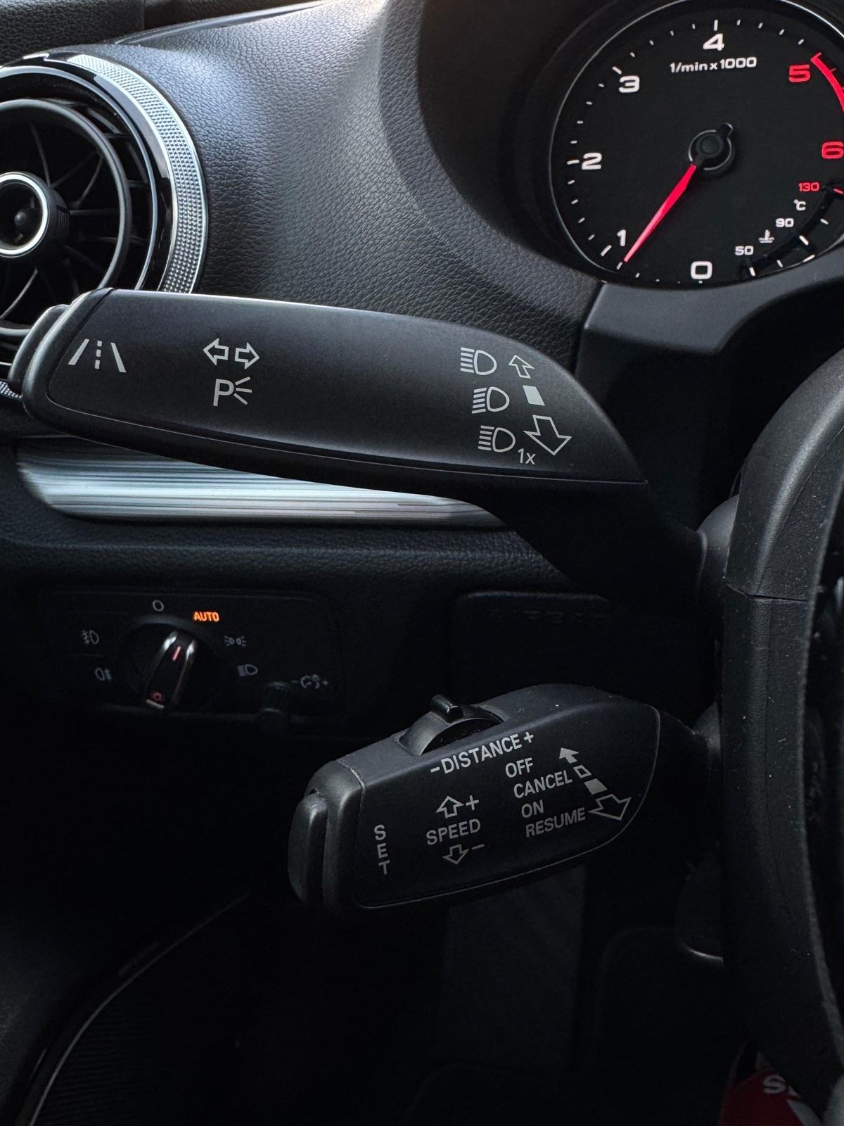 Audi A3 2.0 TDI TOP OPREMA!, fotografija 18