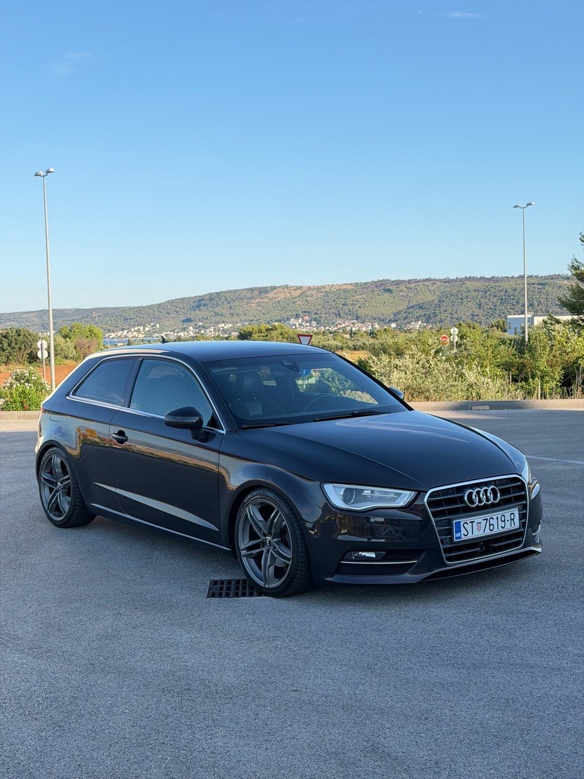 Audi A3 2.0 TDI TOP OPREMA!, fotografija 7
