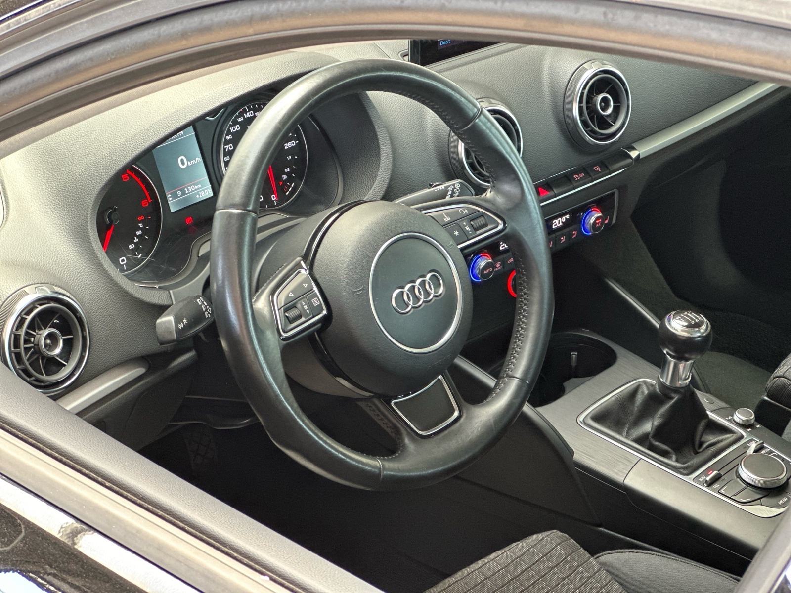 Audi A3 2.0 TDI 150 KS. SPORT *LED* *NAVI* *SERVISNA*, fotografija 19