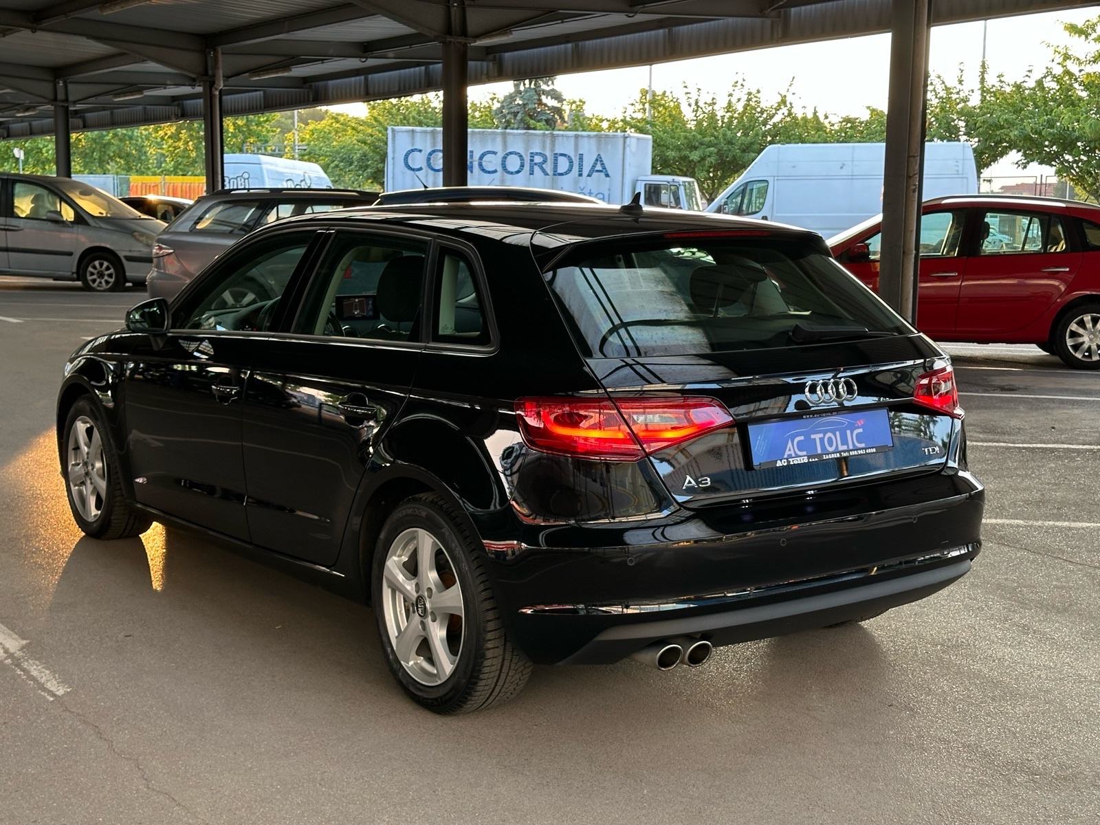 Audi A3 2.0 TDI 150 KS. SPORT *LED* *NAVI* *SERVISNA*, fotografija 4