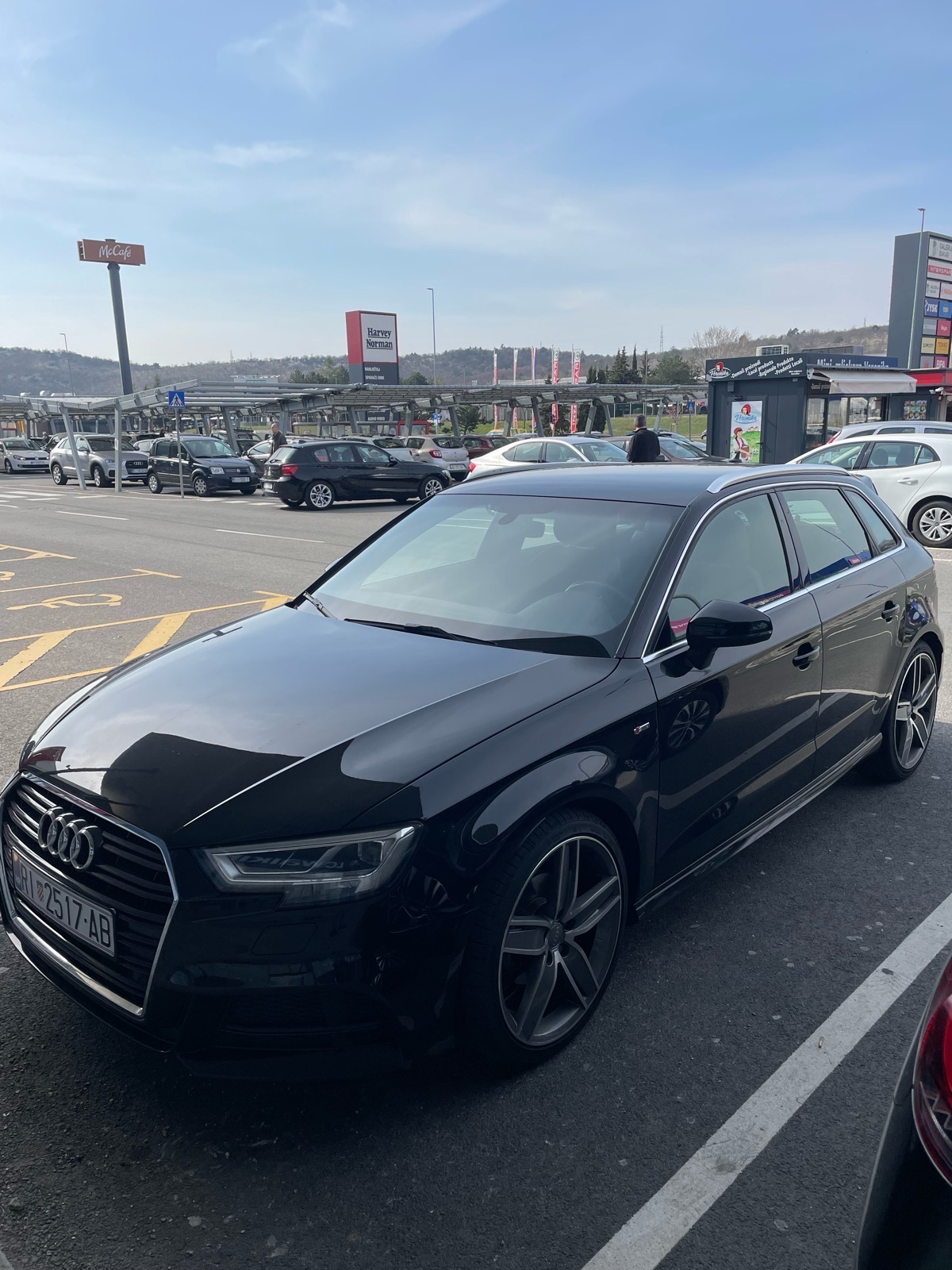 Audi A3 2,0 TDI 3xS-Line, fotografija 2