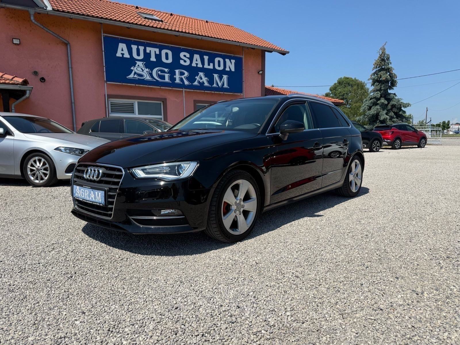 Audi A3 2,0 TDI*AMBIENT*SPORTBACK*NAVIGACIJA*XENON*PDC**VELIKI SERVIS*, fotografija 1