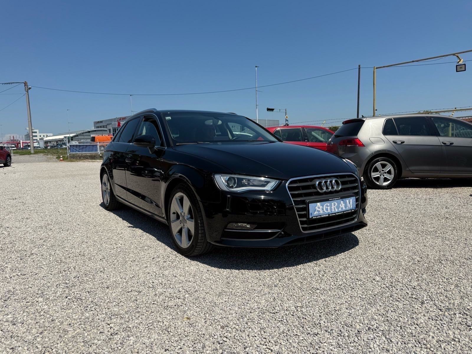 Audi A3 2,0 TDI*AMBIENT*SPORTBACK*NAVIGACIJA*XENON*PDC**VELIKI SERVIS*, fotografija 2